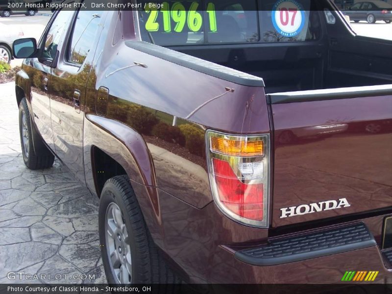 Dark Cherry Pearl / Beige 2007 Honda Ridgeline RTX