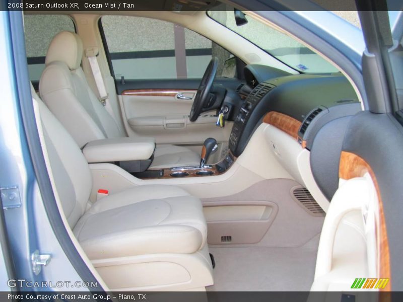 Ocean Mist / Tan 2008 Saturn Outlook XR