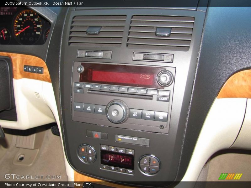 Ocean Mist / Tan 2008 Saturn Outlook XR