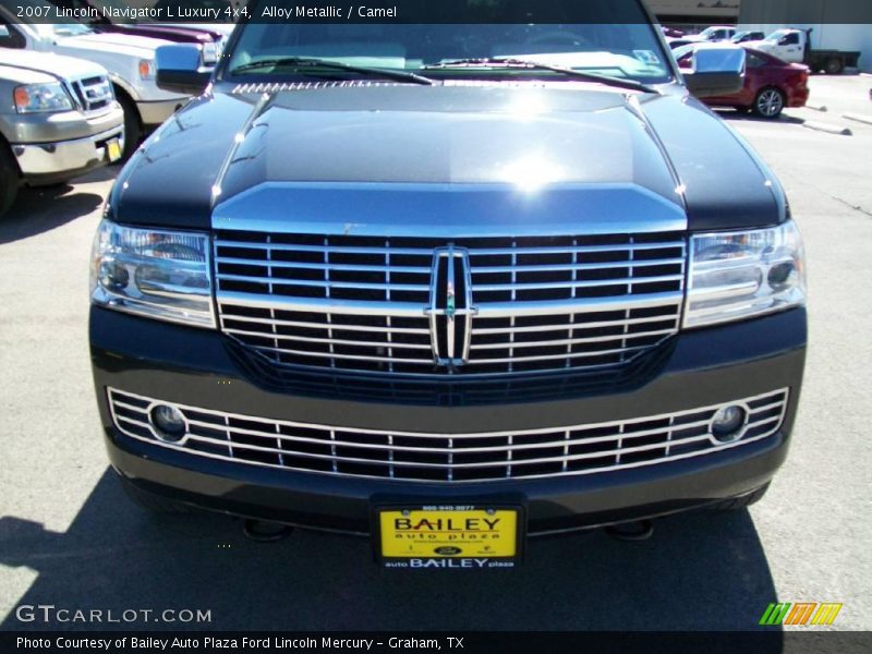 Alloy Metallic / Camel 2007 Lincoln Navigator L Luxury 4x4