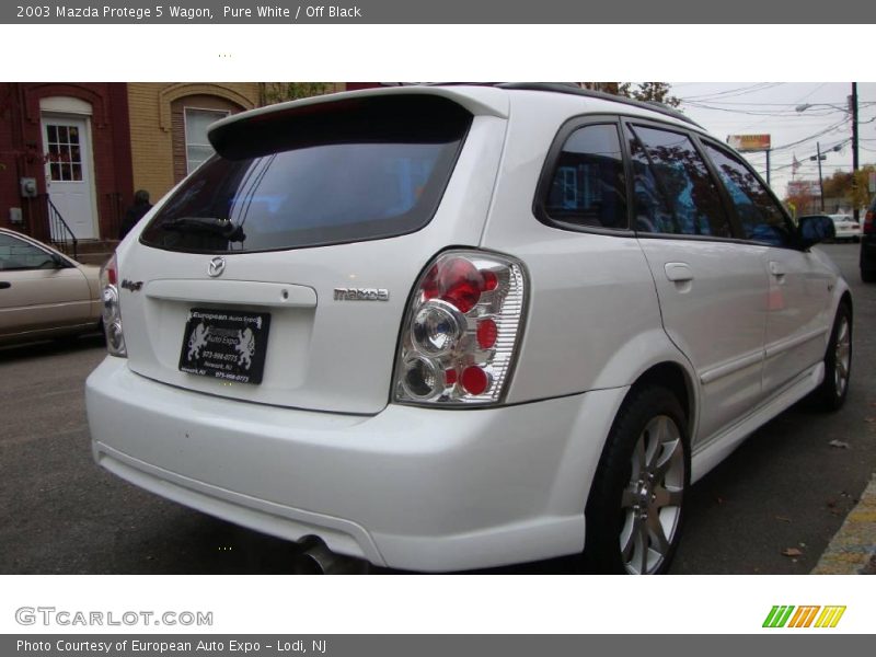 Pure White / Off Black 2003 Mazda Protege 5 Wagon