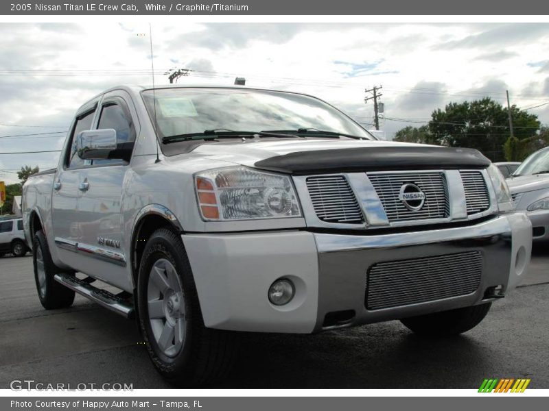 White / Graphite/Titanium 2005 Nissan Titan LE Crew Cab
