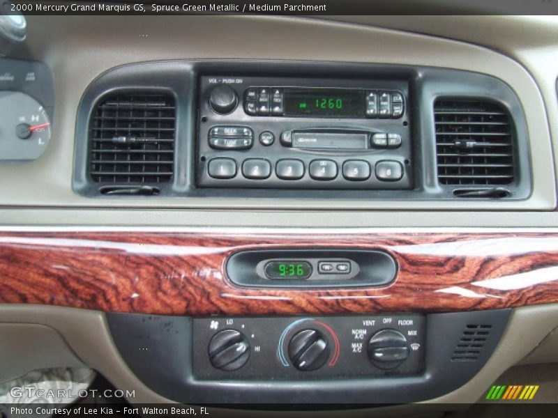 Spruce Green Metallic / Medium Parchment 2000 Mercury Grand Marquis GS