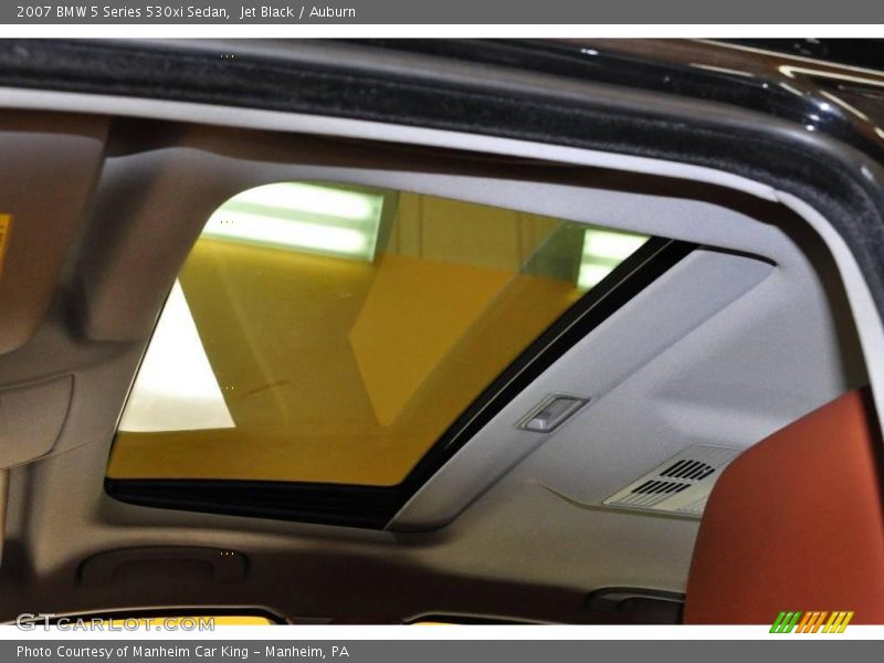 Jet Black / Auburn 2007 BMW 5 Series 530xi Sedan