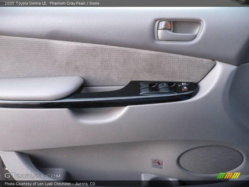 Phantom Gray Pearl / Stone 2005 Toyota Sienna LE