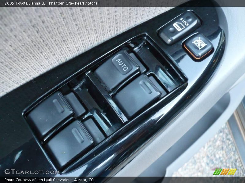 Phantom Gray Pearl / Stone 2005 Toyota Sienna LE