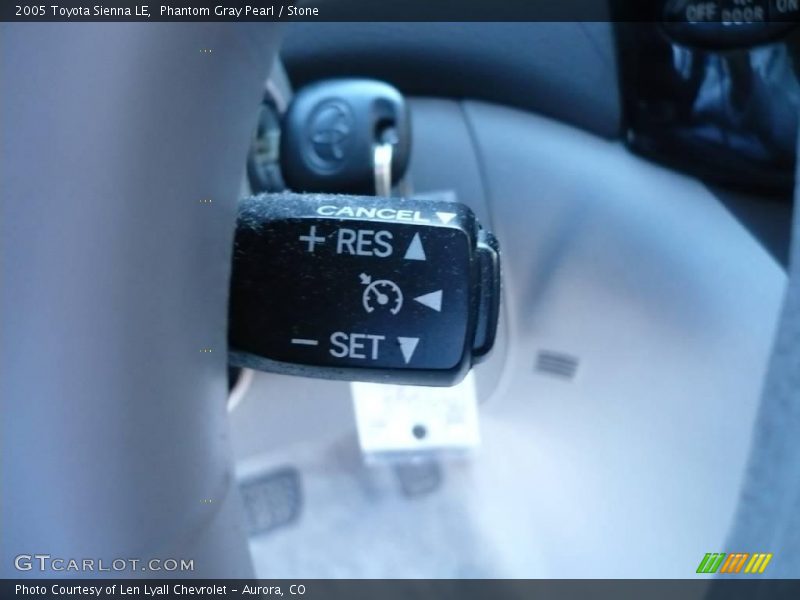 Phantom Gray Pearl / Stone 2005 Toyota Sienna LE