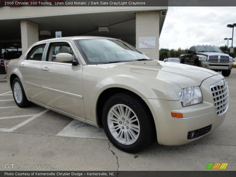 Linen Gold Metallic / Dark Slate Gray/Light Graystone 2006 Chrysler 300 Touring