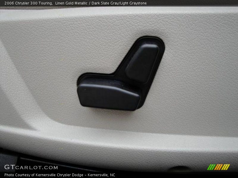 Linen Gold Metallic / Dark Slate Gray/Light Graystone 2006 Chrysler 300 Touring