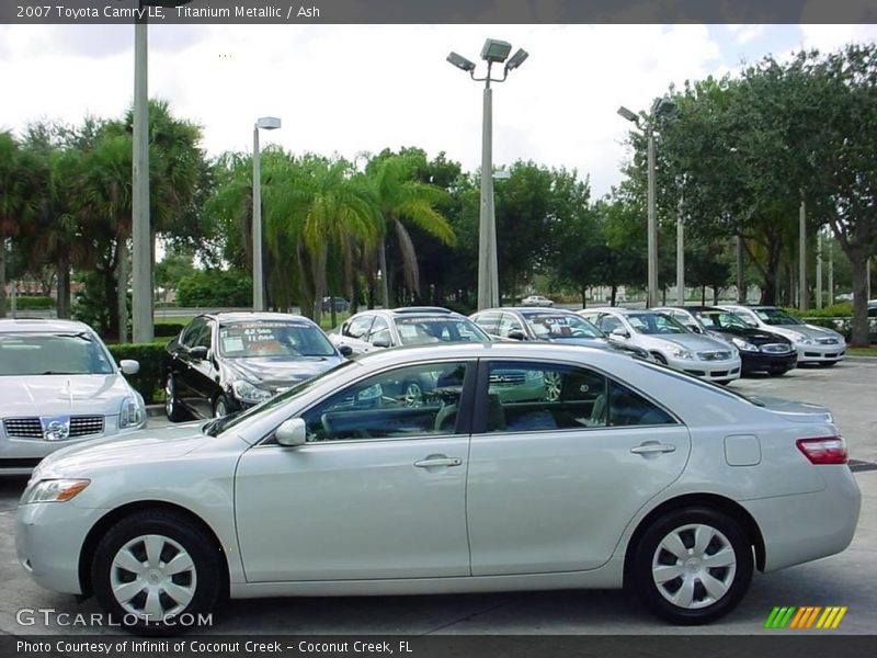 Titanium Metallic / Ash 2007 Toyota Camry LE