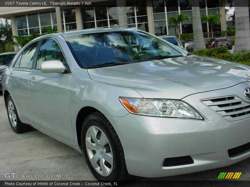 Titanium Metallic / Ash 2007 Toyota Camry LE