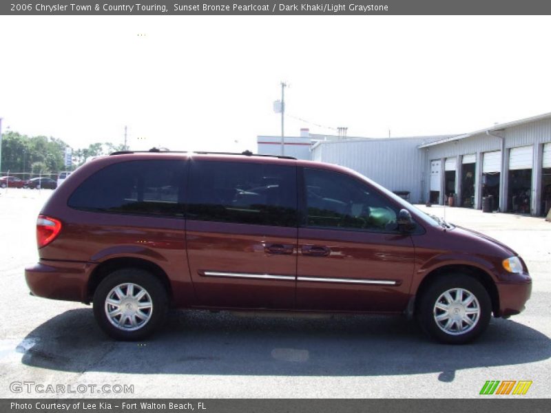 Sunset Bronze Pearlcoat / Dark Khaki/Light Graystone 2006 Chrysler Town & Country Touring