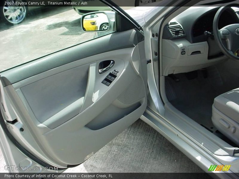 Titanium Metallic / Ash 2007 Toyota Camry LE