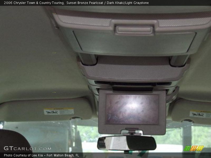 Sunset Bronze Pearlcoat / Dark Khaki/Light Graystone 2006 Chrysler Town & Country Touring