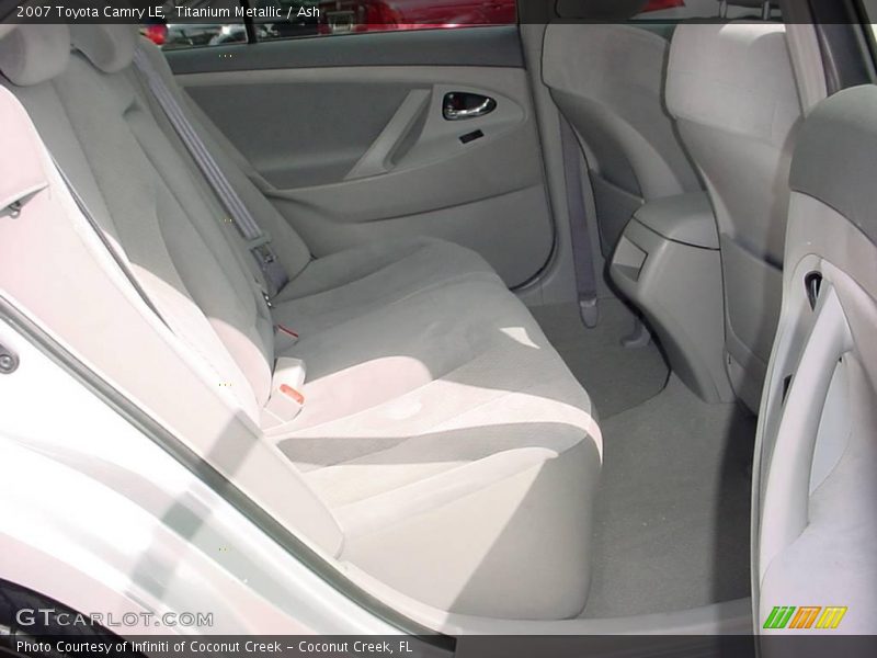 Titanium Metallic / Ash 2007 Toyota Camry LE
