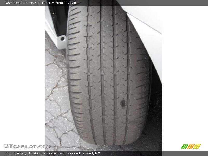 Titanium Metallic / Ash 2007 Toyota Camry SE