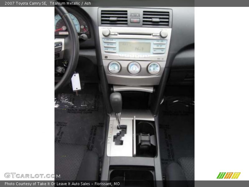 Titanium Metallic / Ash 2007 Toyota Camry SE