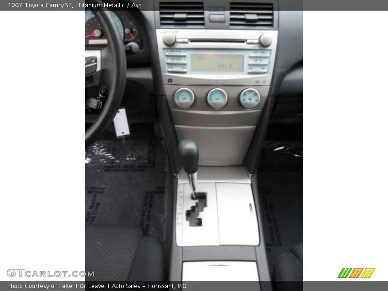 Titanium Metallic / Ash 2007 Toyota Camry SE