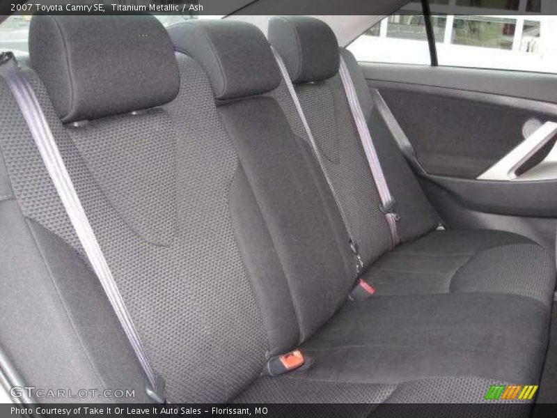 Titanium Metallic / Ash 2007 Toyota Camry SE