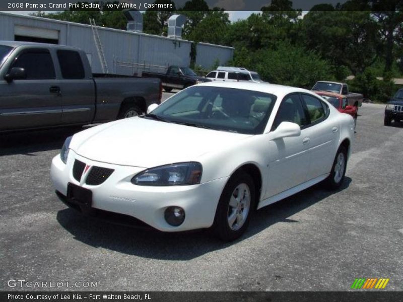 Ivory White / Cashmere 2008 Pontiac Grand Prix Sedan