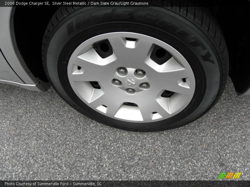 Silver Steel Metallic / Dark Slate Gray/Light Graystone 2006 Dodge Charger SE