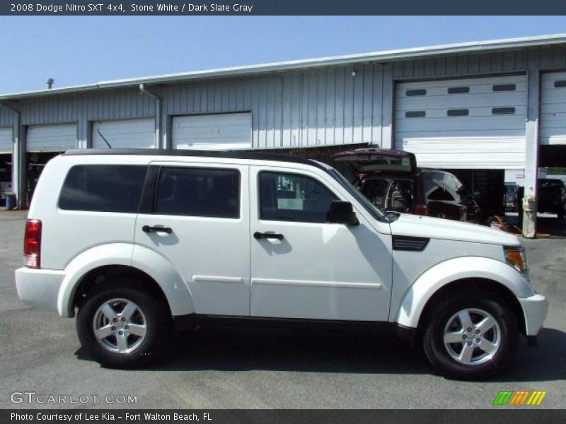 Stone White / Dark Slate Gray 2008 Dodge Nitro SXT 4x4