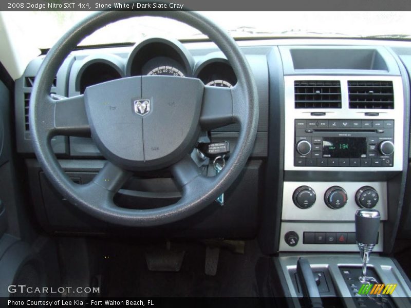 Stone White / Dark Slate Gray 2008 Dodge Nitro SXT 4x4