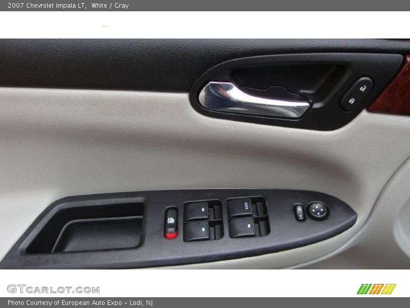 White / Gray 2007 Chevrolet Impala LT