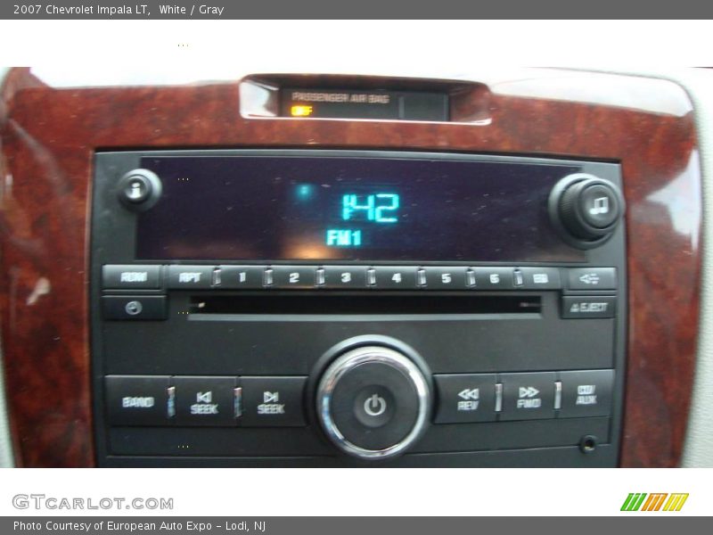 White / Gray 2007 Chevrolet Impala LT