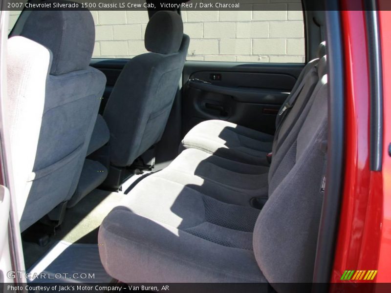 Victory Red / Dark Charcoal 2007 Chevrolet Silverado 1500 Classic LS Crew Cab
