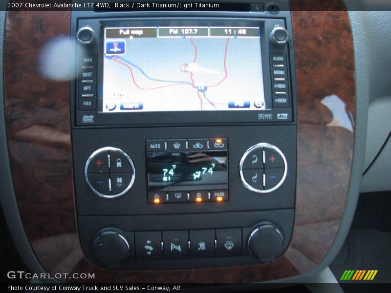 Black / Dark Titanium/Light Titanium 2007 Chevrolet Avalanche LTZ 4WD
