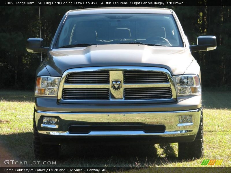 Austin Tan Pearl / Light Pebble Beige/Bark Brown 2009 Dodge Ram 1500 Big Horn Edition Crew Cab 4x4