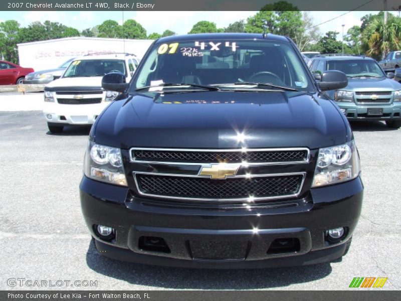 Black / Ebony 2007 Chevrolet Avalanche LT 4WD