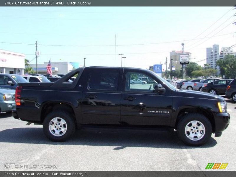 Black / Ebony 2007 Chevrolet Avalanche LT 4WD