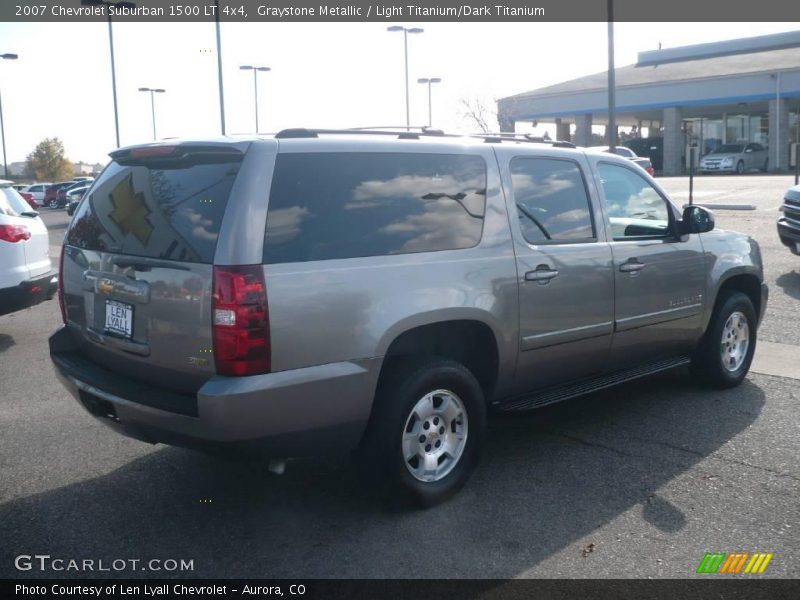 Graystone Metallic / Light Titanium/Dark Titanium 2007 Chevrolet Suburban 1500 LT 4x4
