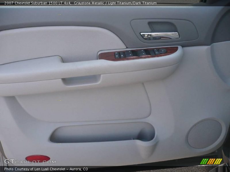 Graystone Metallic / Light Titanium/Dark Titanium 2007 Chevrolet Suburban 1500 LT 4x4