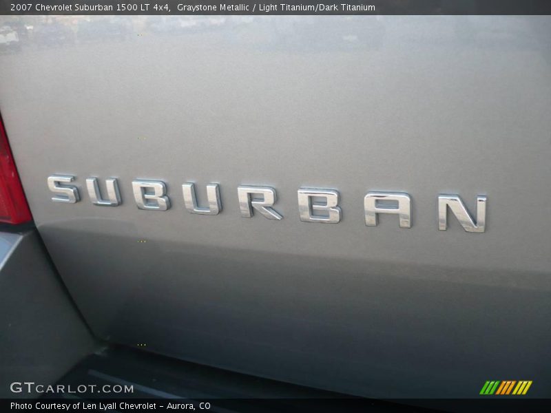 Graystone Metallic / Light Titanium/Dark Titanium 2007 Chevrolet Suburban 1500 LT 4x4
