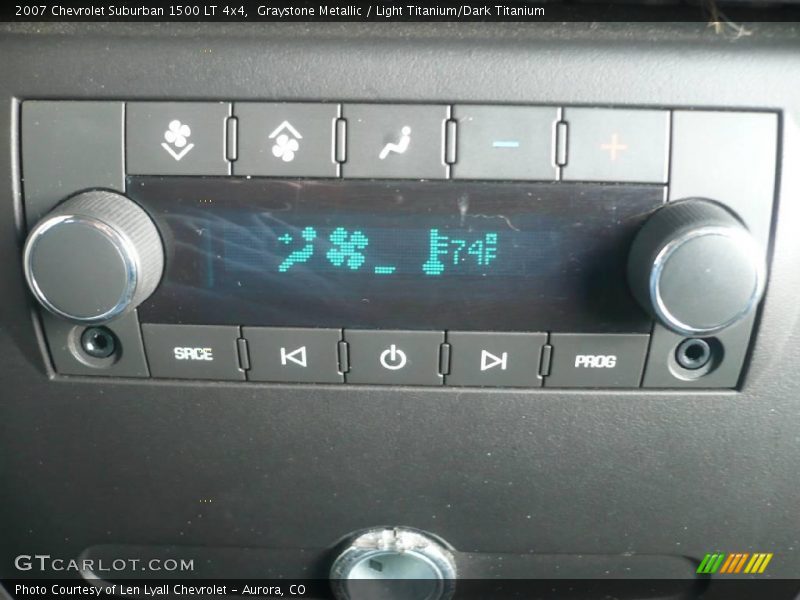 Graystone Metallic / Light Titanium/Dark Titanium 2007 Chevrolet Suburban 1500 LT 4x4