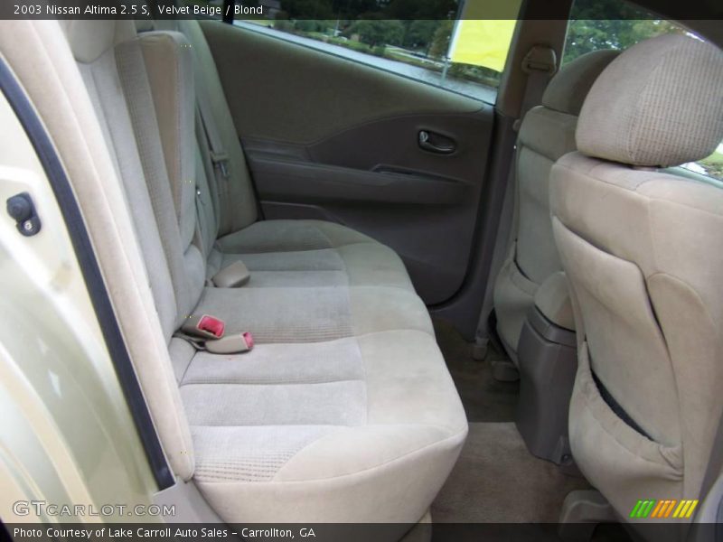 Velvet Beige / Blond 2003 Nissan Altima 2.5 S