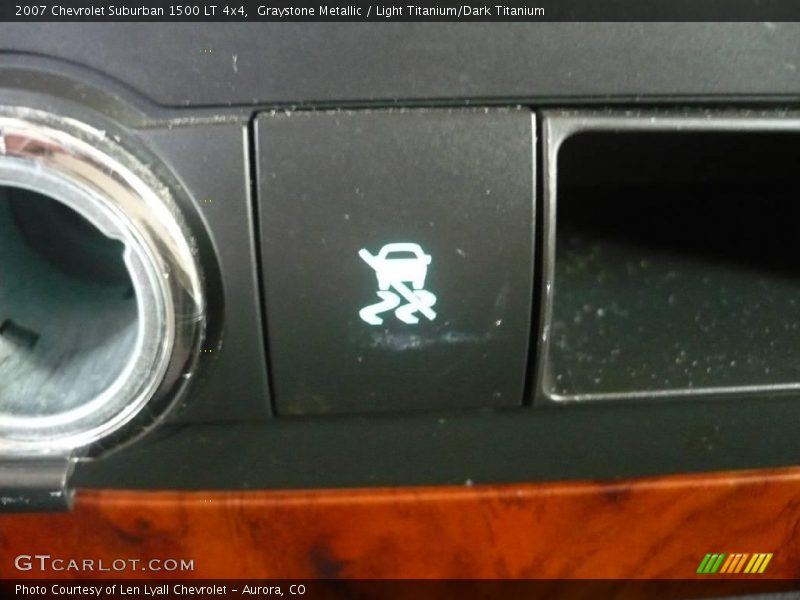 Graystone Metallic / Light Titanium/Dark Titanium 2007 Chevrolet Suburban 1500 LT 4x4