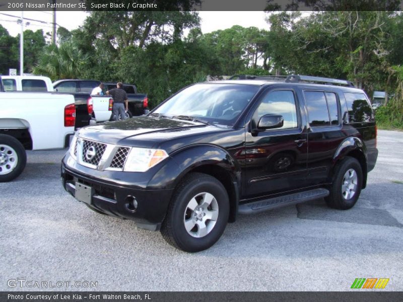 Super Black / Graphite 2006 Nissan Pathfinder SE