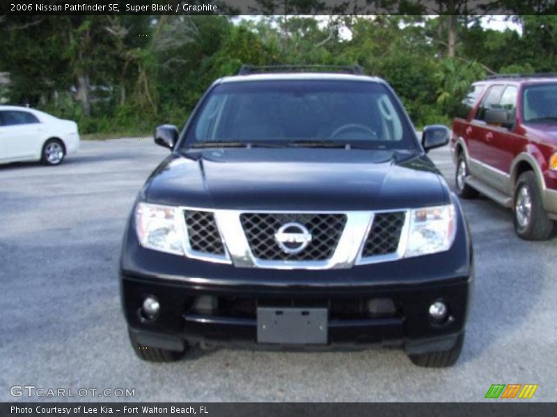 Super Black / Graphite 2006 Nissan Pathfinder SE