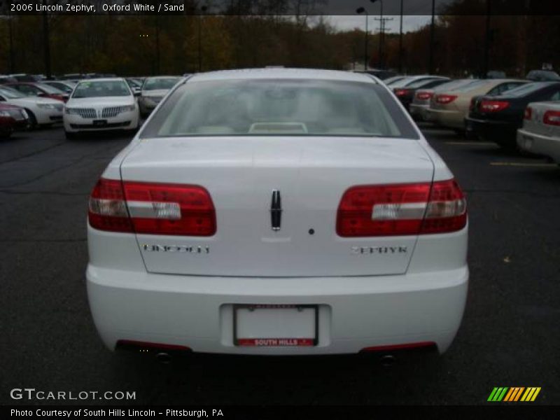 Oxford White / Sand 2006 Lincoln Zephyr