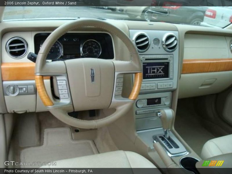 Oxford White / Sand 2006 Lincoln Zephyr