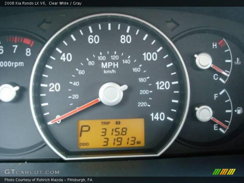 Clear White / Gray 2008 Kia Rondo LX V6