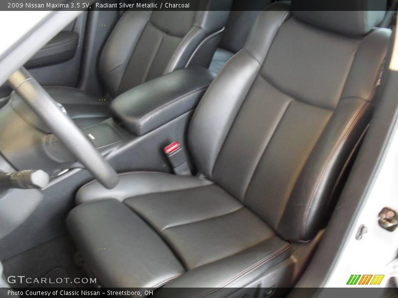 Radiant Silver Metallic / Charcoal 2009 Nissan Maxima 3.5 SV