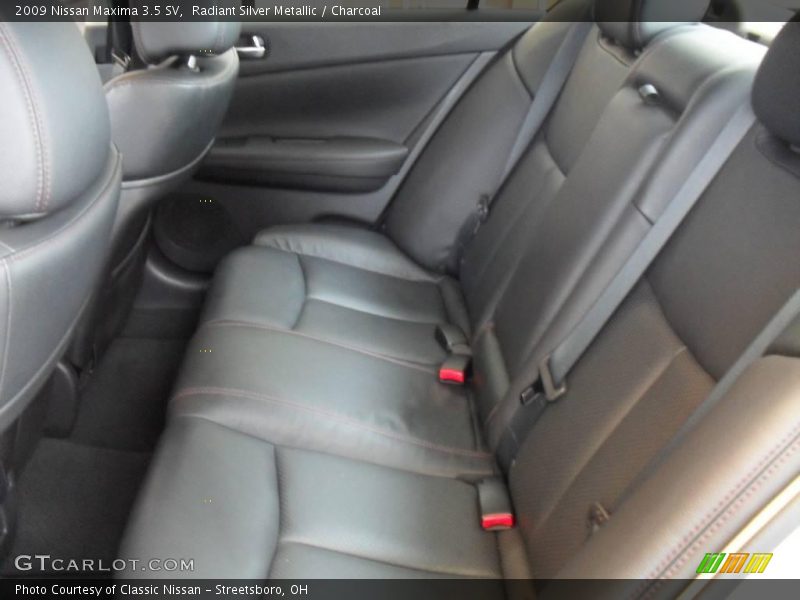 Radiant Silver Metallic / Charcoal 2009 Nissan Maxima 3.5 SV
