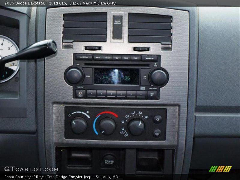 Black / Medium Slate Gray 2006 Dodge Dakota SLT Quad Cab