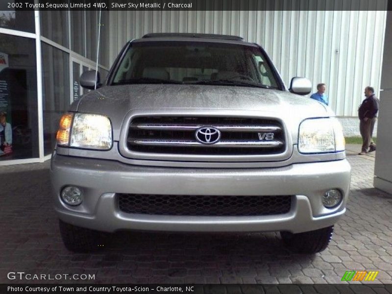 Silver Sky Metallic / Charcoal 2002 Toyota Sequoia Limited 4WD