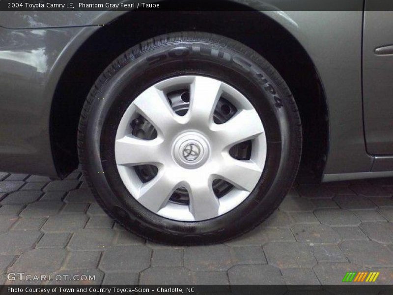 Phantom Gray Pearl / Taupe 2004 Toyota Camry LE